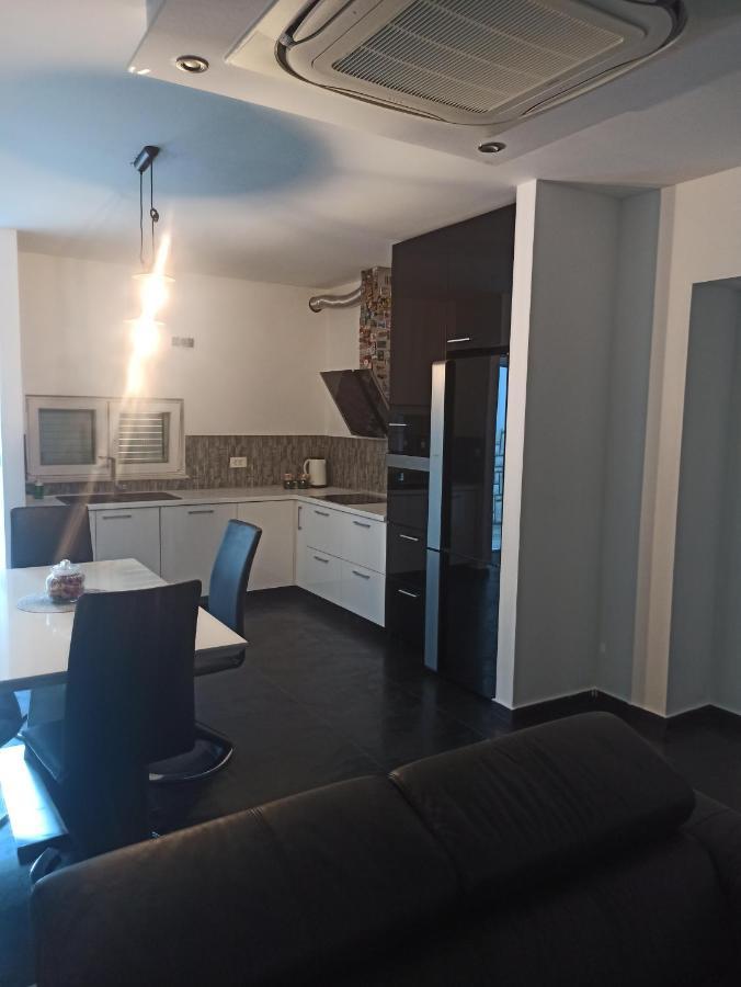 شيبينيك Apartment Bila المظهر الخارجي الصورة